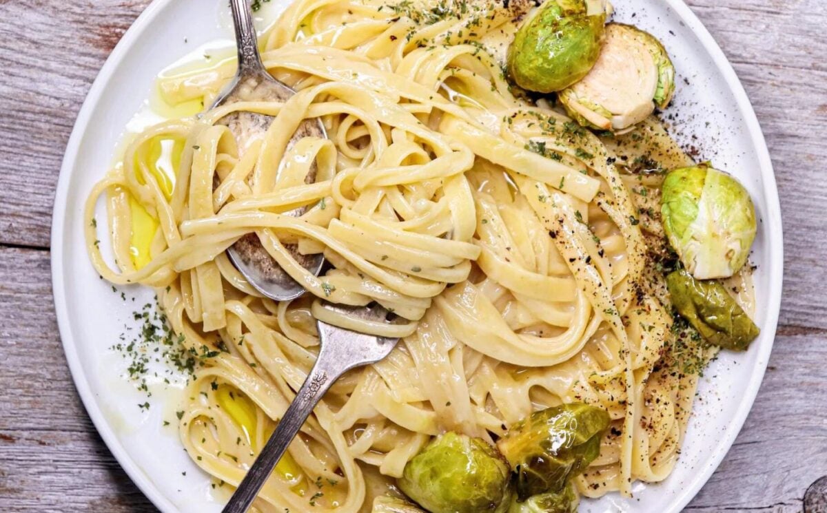A creamy vegan pasta recipe cooked with sprouts